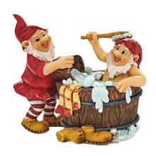 Skovnisse 1 i bad og 1 hælder vand op (H: 10 cm) Poly Skovnisse 1 i bad og 1 hælder vand op (H: 10 cm) Poly