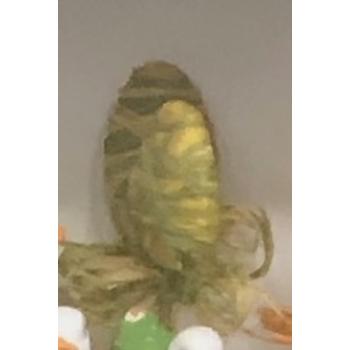 Gul Påske æg med grøn bast snor på pind (23cm høj)